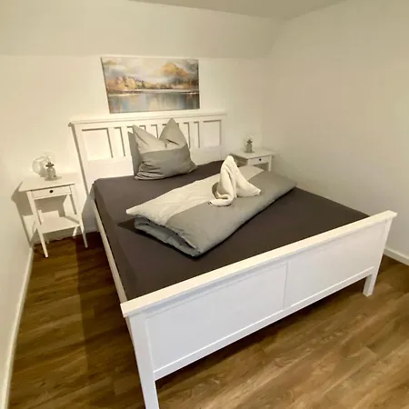 Haus Jonas شقة